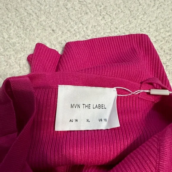 Pink sleeveless tank top ribbed backless camisole - Picture 5 of 5